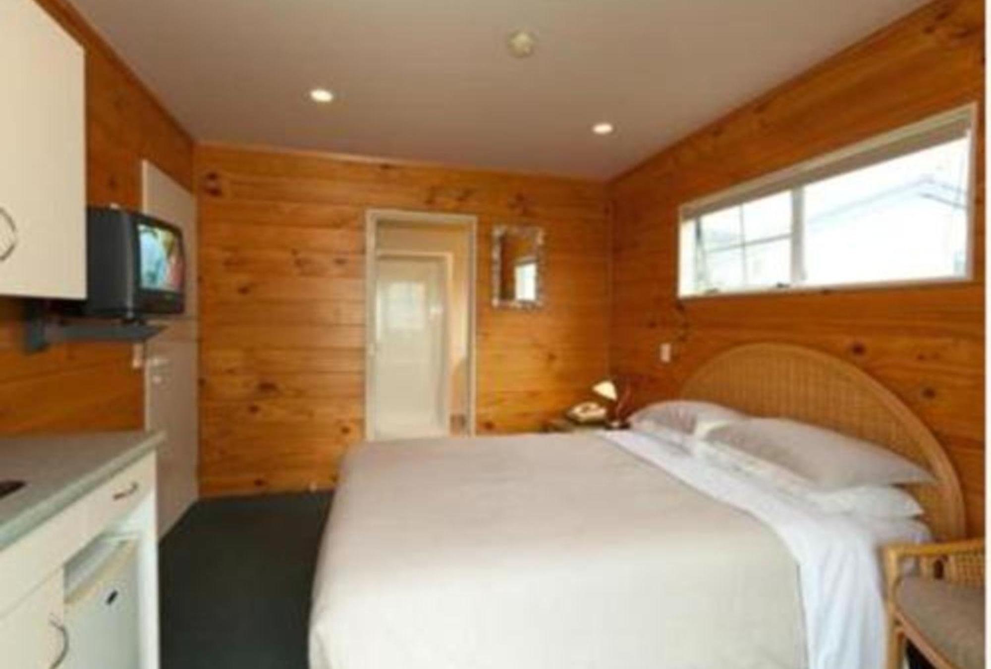 Pauanui Pines Motor Lodge Номер фото