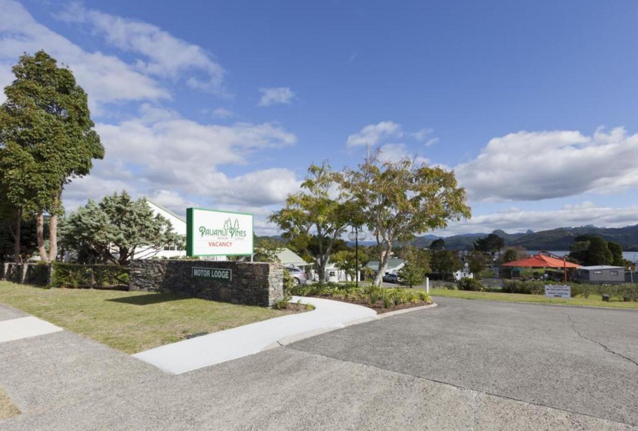 Pauanui Pines Motor Lodge Экстерьер фото